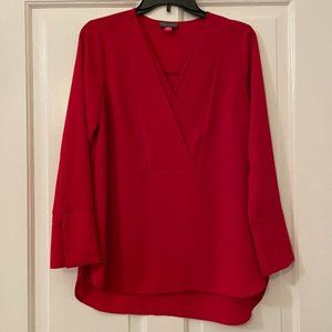 Vince Camuto red double v-neck blouse